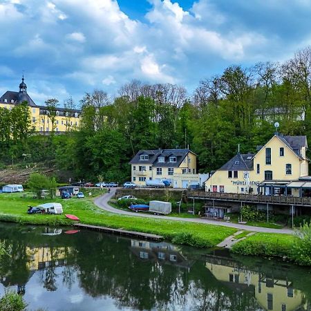 Ferienwohnung Riverside Resort Idyllisch Direkt An Der Lahn Diez Exteriér fotografie